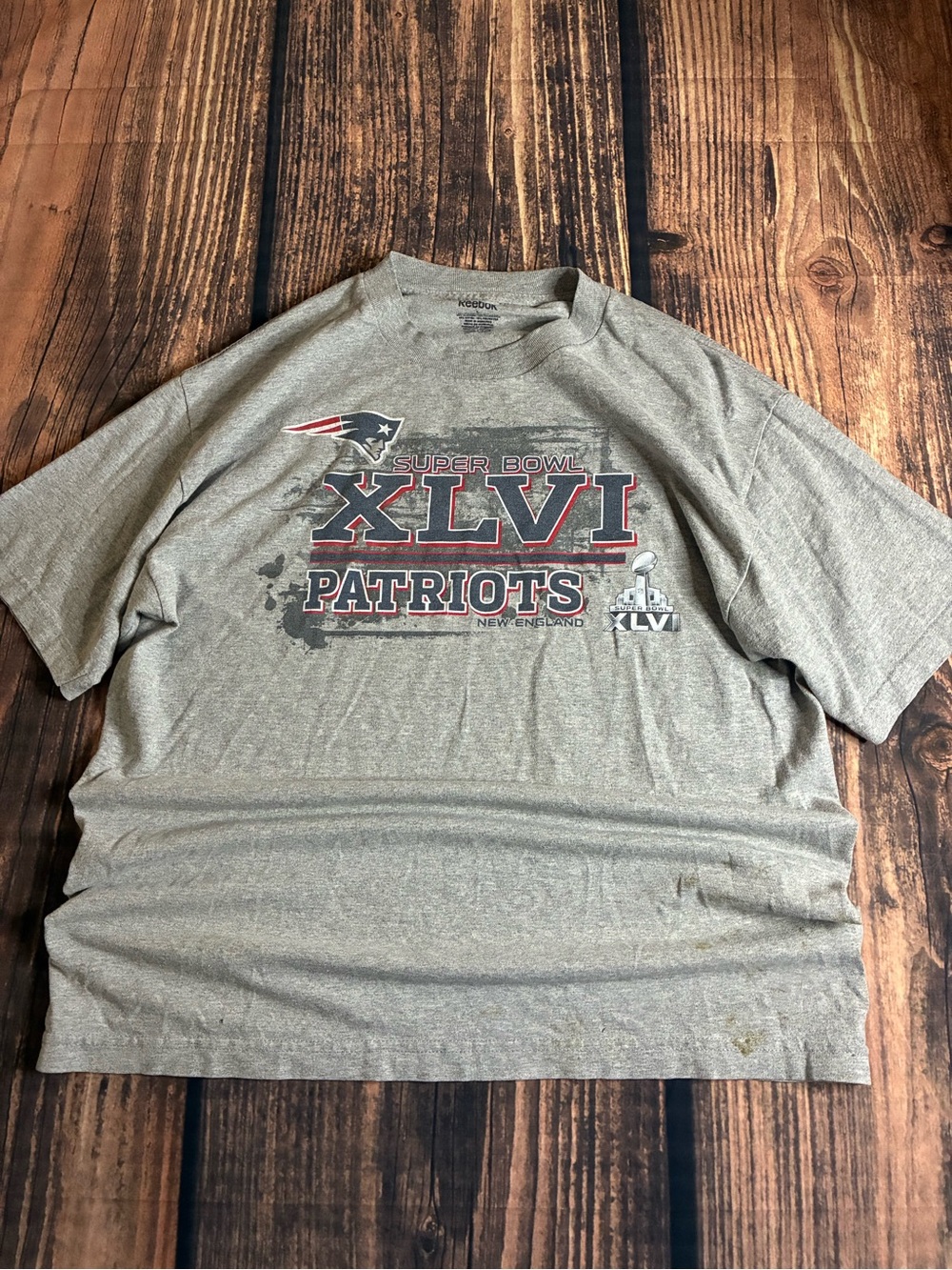 Reebok Gray New England Patriots Super Bowl XLVI Graphic Tee